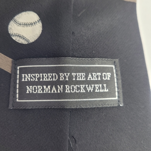VINTAGE 90s Norman Rockwell four sporting boys baseball 1951 silk tie - Picture 8 of 9